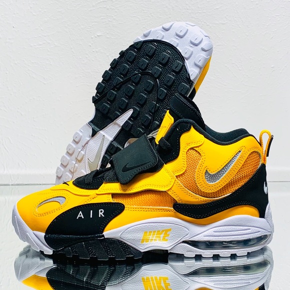 nike air max speed turf university gold
